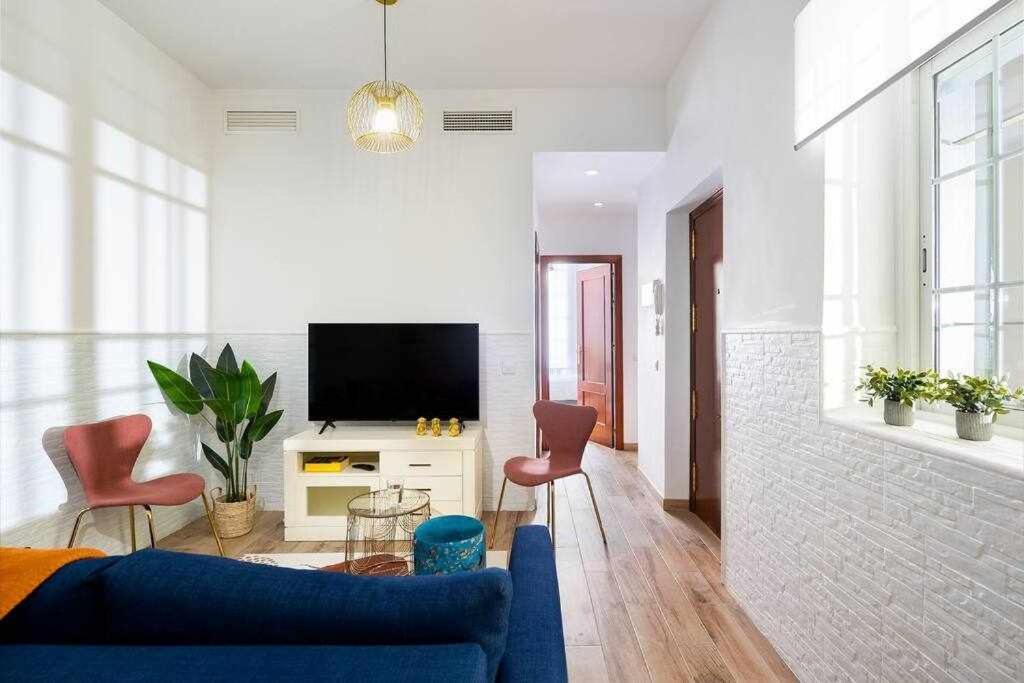 Monkeys Apartments 7Revueltas Deluxe เซบีญา ภายนอก รูปภาพ